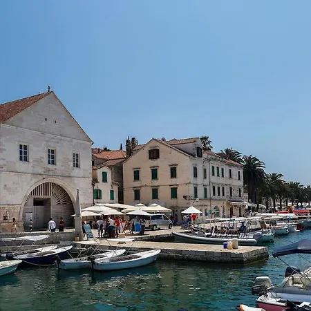 Hvar Old Dalmatian House Junior - Deck 1 Апартаменты